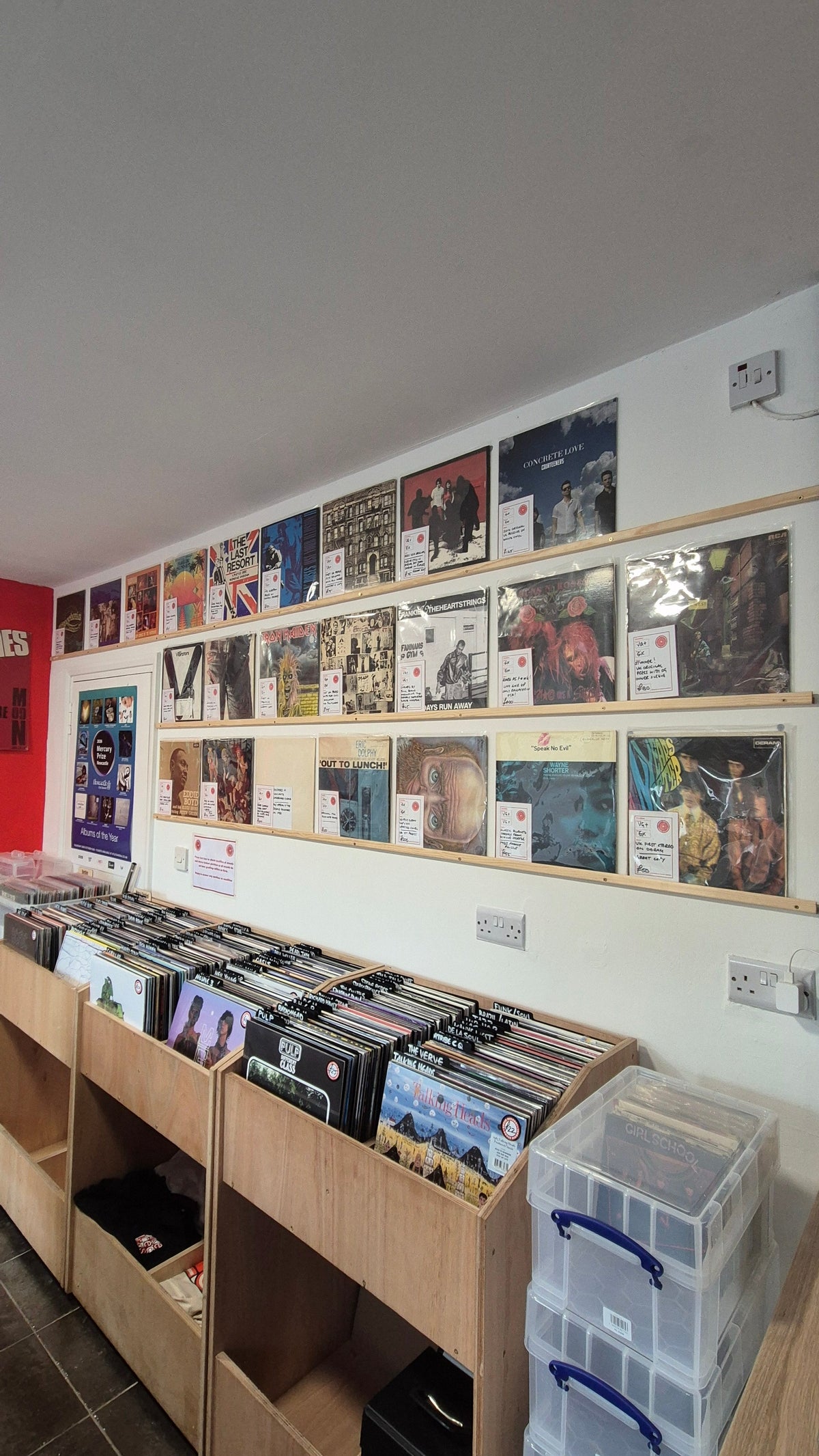RARE & COLLECTIBLES